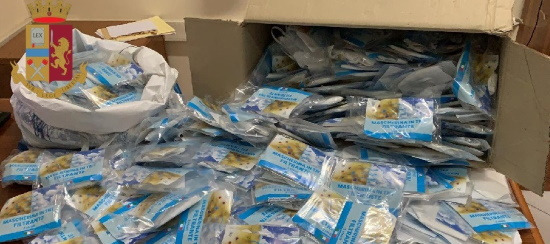 Perchè acquistare italiano - Mascherine dalla Cina: una valanga di sequestri